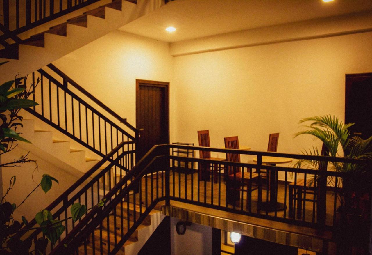 Ella Odyssey Inn المظهر الخارجي الصورة