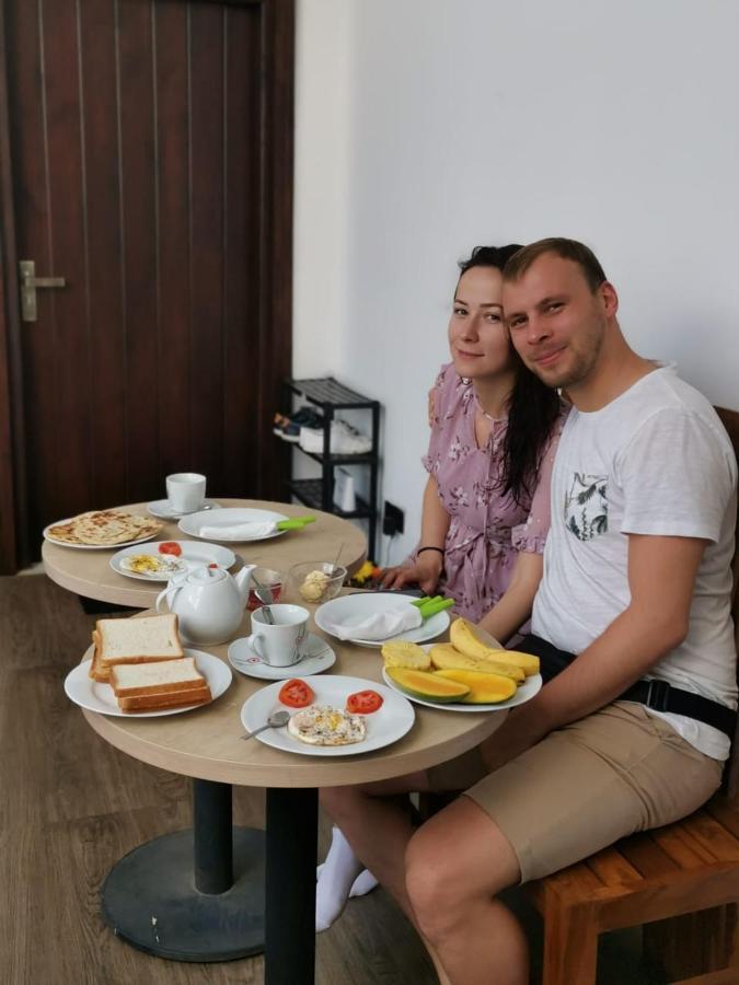 Ella Odyssey Inn المظهر الخارجي الصورة