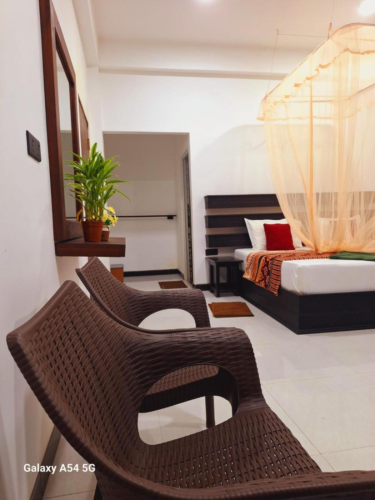Ella Odyssey Inn المظهر الخارجي الصورة