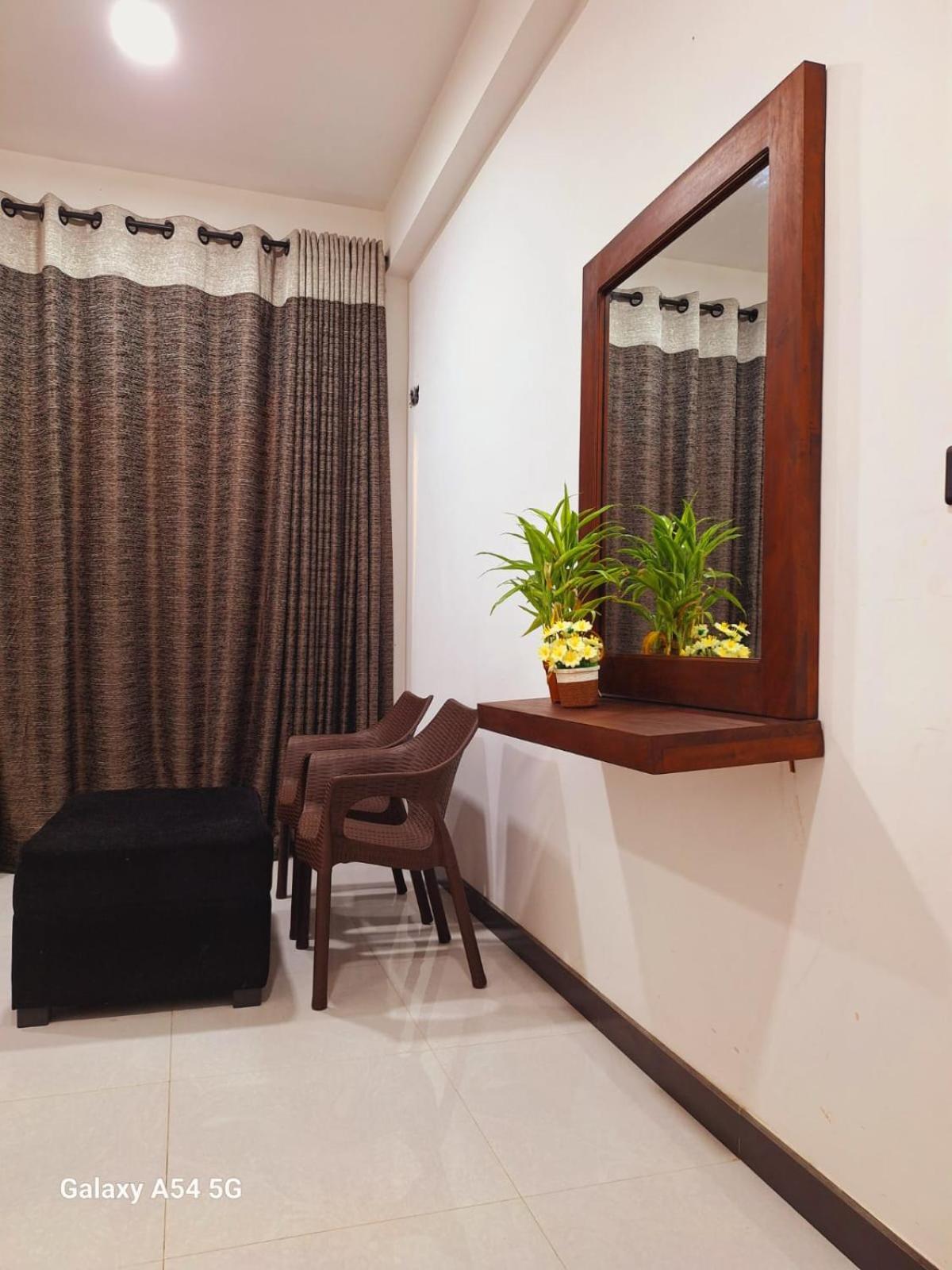 Ella Odyssey Inn المظهر الخارجي الصورة