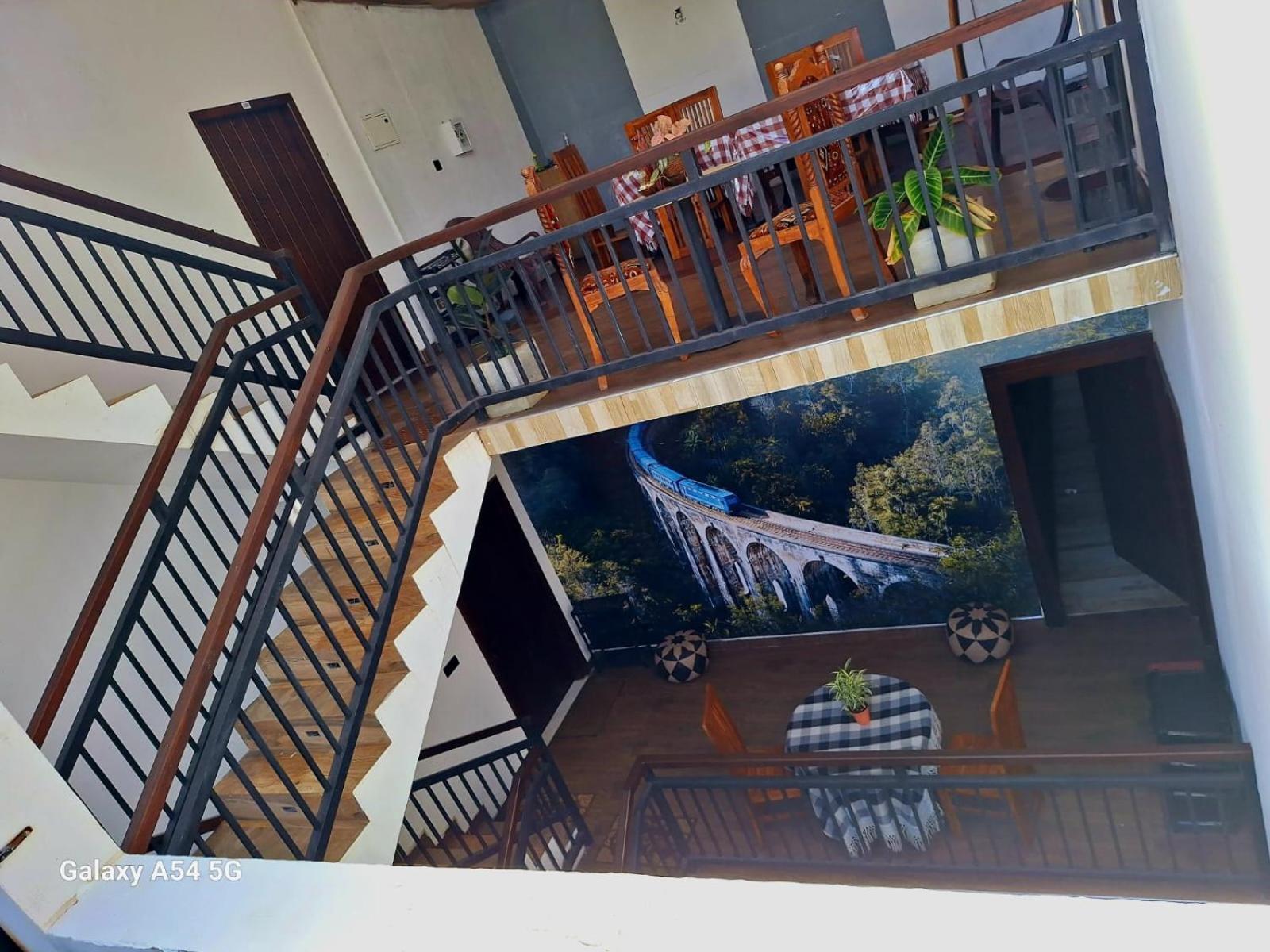 Ella Odyssey Inn المظهر الخارجي الصورة