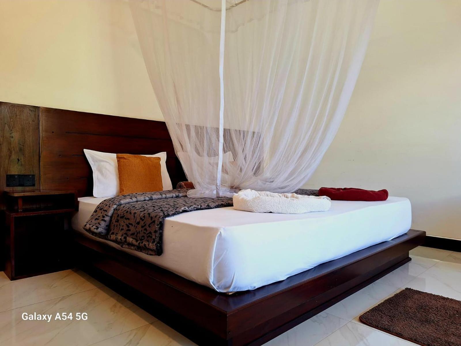 Ella Odyssey Inn المظهر الخارجي الصورة