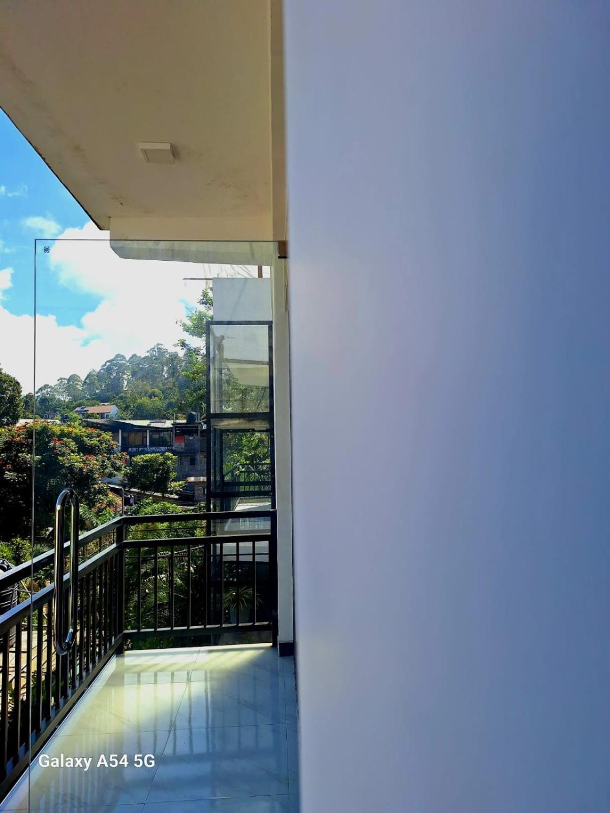 Ella Odyssey Inn المظهر الخارجي الصورة